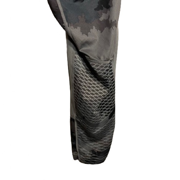 Nike Pro Hypercool 3/4 Compression Tights Legging Mens Size Large Gray Camo - Picture 12 of 13